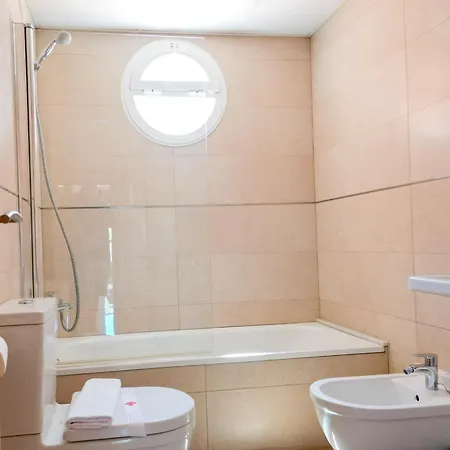 Planta Baja 1º Linea De Playa En Residencial Estrella Del Mar By Costablancarent Appartement Dénia